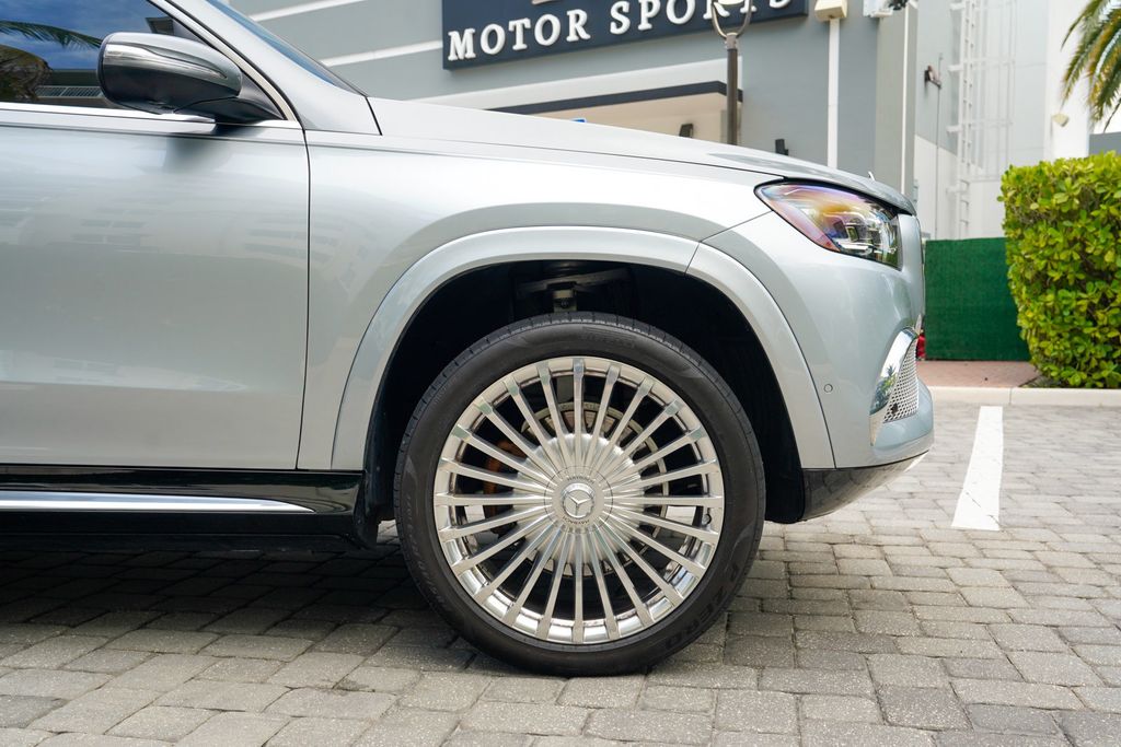 2023 Mercedes-Benz GLS Maybach GLS 600 4MATIC SUV - 23055437 - 33