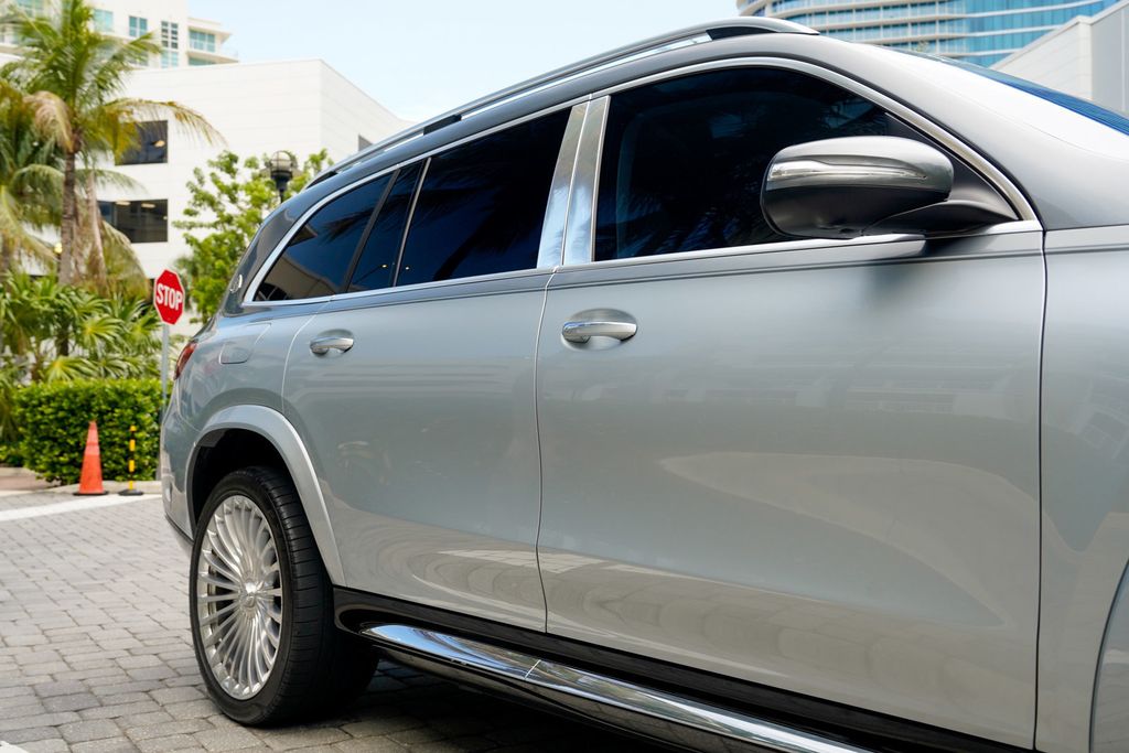 2023 Mercedes-Benz GLS Maybach GLS 600 4MATIC SUV - 23055437 - 36