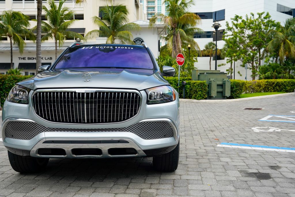 2023 Mercedes-Benz GLS Maybach GLS 600 4MATIC SUV - 23055437 - 7