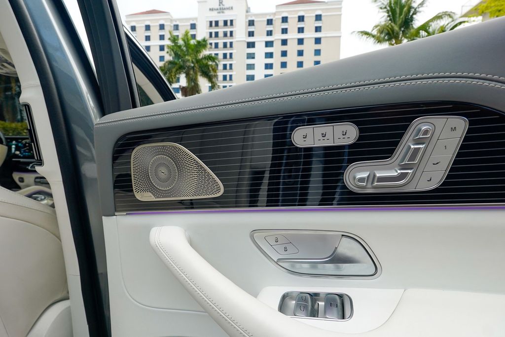 2023 Mercedes-Benz GLS Maybach GLS 600 4MATIC SUV - 23055437 - 95