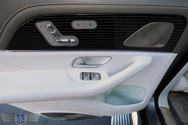 2023 Mercedes-Benz GLS Maybach GLS 600 4MATIC SUV - 22983773 - 20