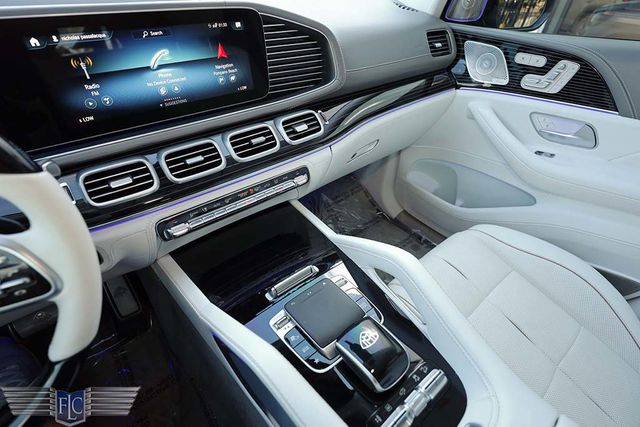 2023 Mercedes-Benz GLS Maybach GLS 600 4MATIC SUV - 22983773 - 37