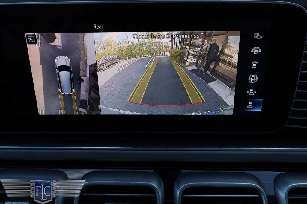 2023 Mercedes-Benz GLS Maybach GLS 600 4MATIC SUV - 22983773 - 45