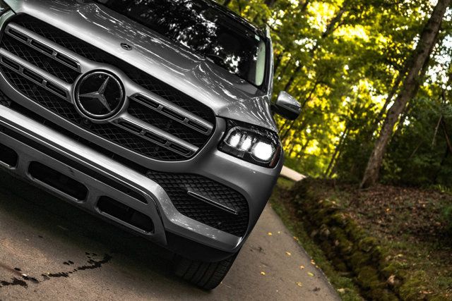 2023 Mercedes-Benz GLS MSRP$93755/4MATIC/2ndRowCaptains/HeadsUpDisplay/SoftCloseDoors - 23059334 - 10