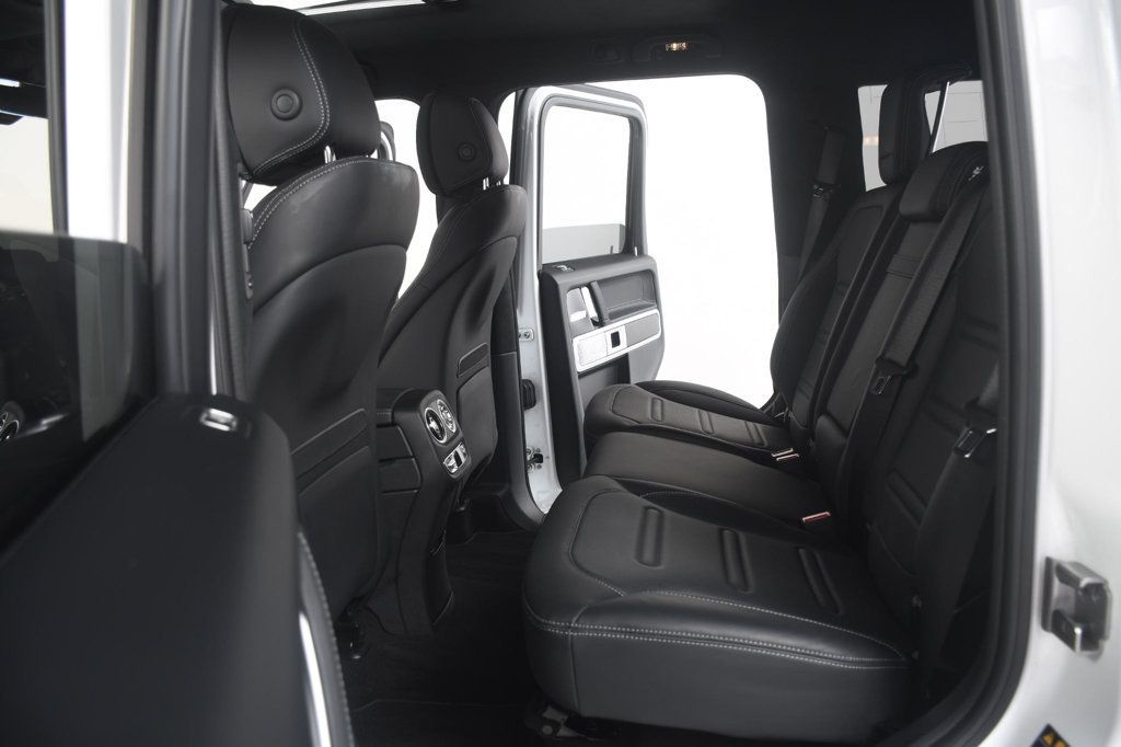 Mercedes-Benz G 550 photo 34