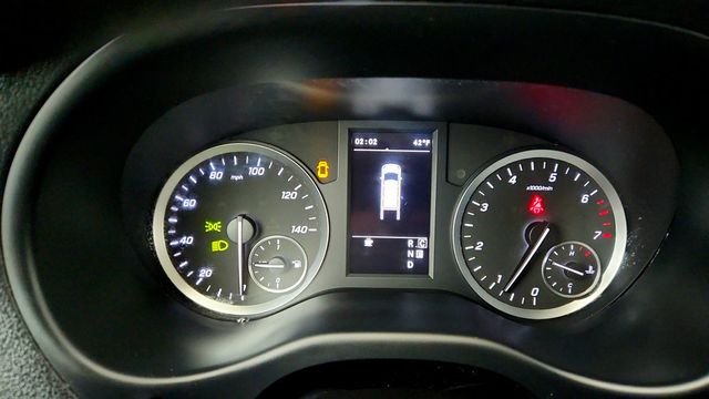 2023 Mercedes-Benz Metris Cargo Van 126'' Wheelbase with Driver Efficiency & Driver Comfort Packages - 22983862 - 13