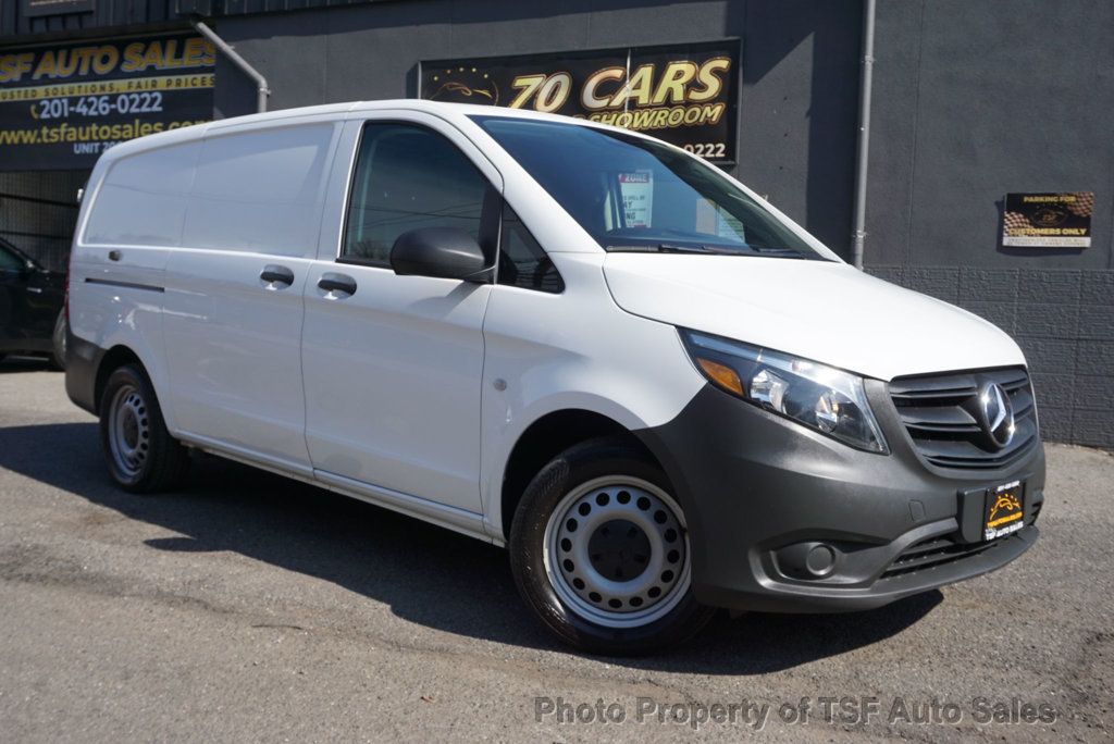 2023 Mercedes-Benz Metris Cargo Van Metris Cargo Van Standard Roof 126" Wheelbase - 23001292 | Video 1
