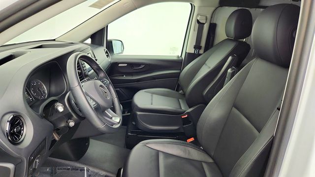 2023 Mercedes-Benz Metris Cargo Van Standard Roof 135'' Wheelbase w/ Safety+ & Cold Weather Packages - 22971284 - 18