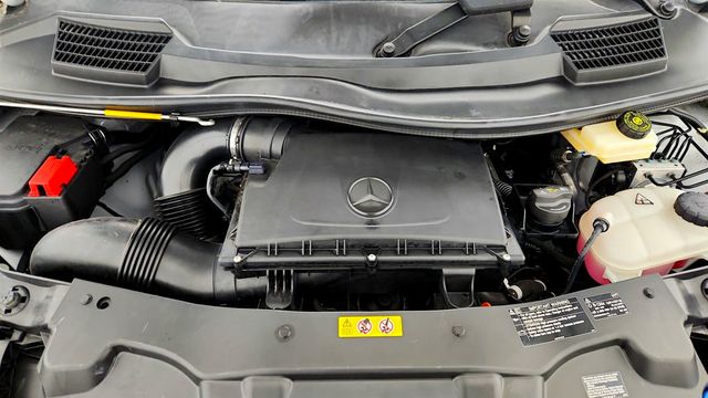 2023 Mercedes-Benz Metris Cargo Van Standard Roof 135'' Wheelbase w/ Safety+ & Cold Weather Packages - 22971284 - 29