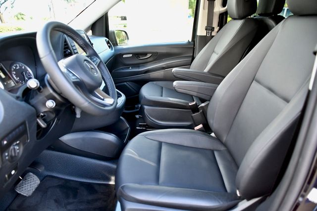 2023 Mercedes-Benz Metris Passenger Van Metris Passenger Van Standard Roof 126" Wheelbase - 22734535 - 24