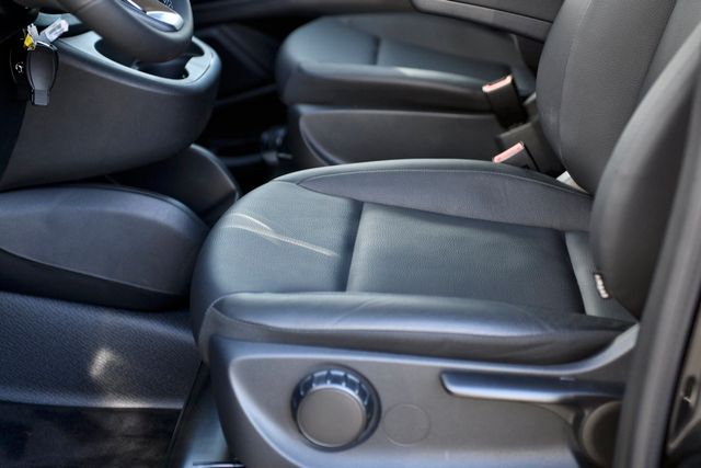 2023 Mercedes-Benz Metris Passenger Van Metris Passenger Van Standard Roof 126" Wheelbase - 22734535 - 26