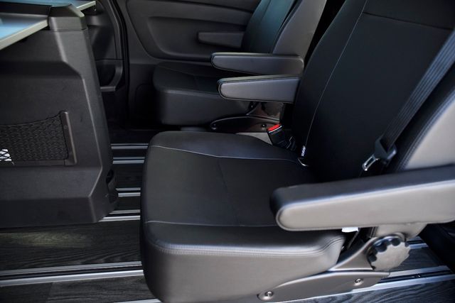 2023 Mercedes-Benz Metris Passenger Van Metris Passenger Van Standard Roof 126" Wheelbase - 22734535 - 35