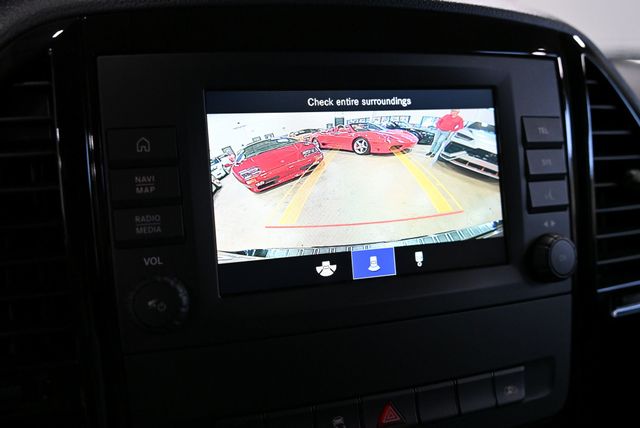 2023 Mercedes-Benz Metris Passenger Van Metris Passenger Van Standard Roof 126" Wheelbase - 22980386 - 31