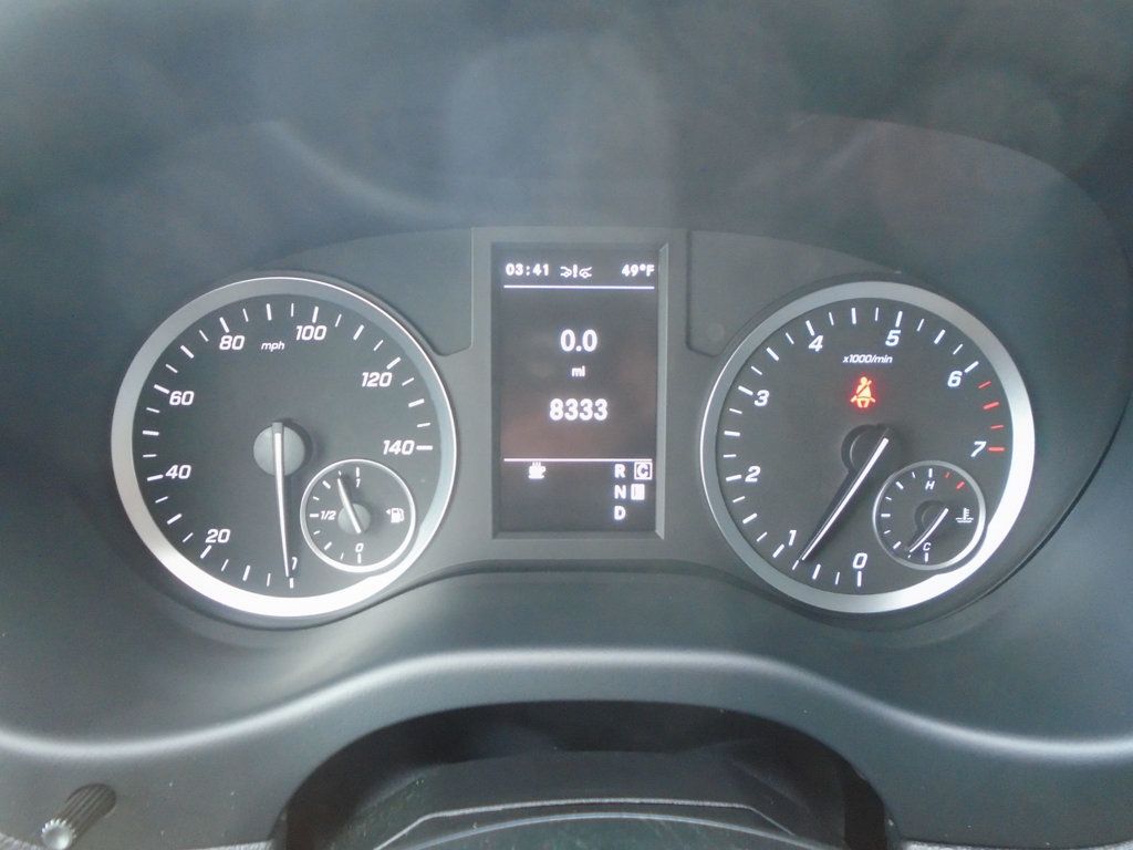 2023 Mercedes-Benz Metris Passenger Van Metris Passenger Van Standard Roof 126" Wheelbase - 22947463 - 15