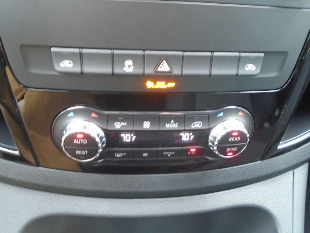 2023 Mercedes-Benz Metris Passenger Van Metris Passenger Van Standard Roof 126" Wheelbase - 22947463 - 20