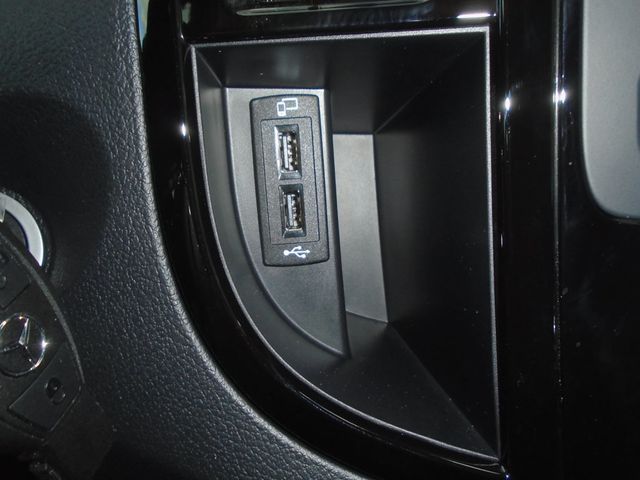 2023 Mercedes-Benz Metris Passenger Van Metris Passenger Van Standard Roof 126" Wheelbase - 22947463 - 21