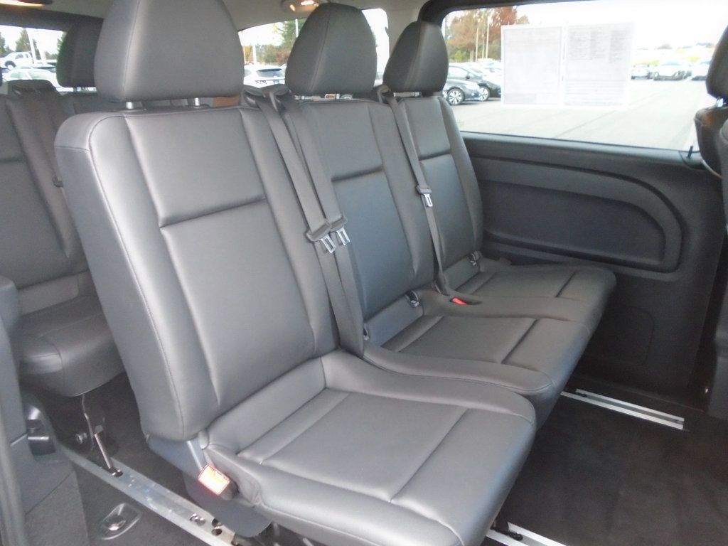 2023 Mercedes-Benz Metris Passenger Van Metris Passenger Van Standard Roof 126" Wheelbase - 22947463 - 25