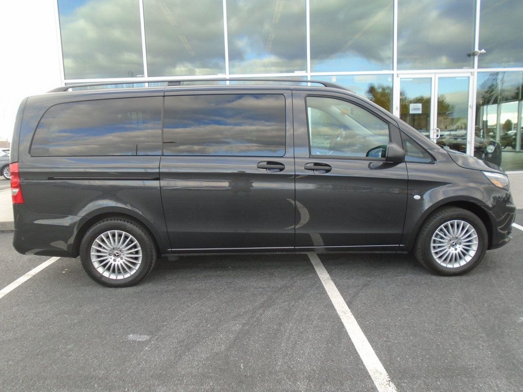 2023 Mercedes-Benz Metris Passenger Van Metris Passenger Van Standard Roof 126" Wheelbase - 22947463 - 2