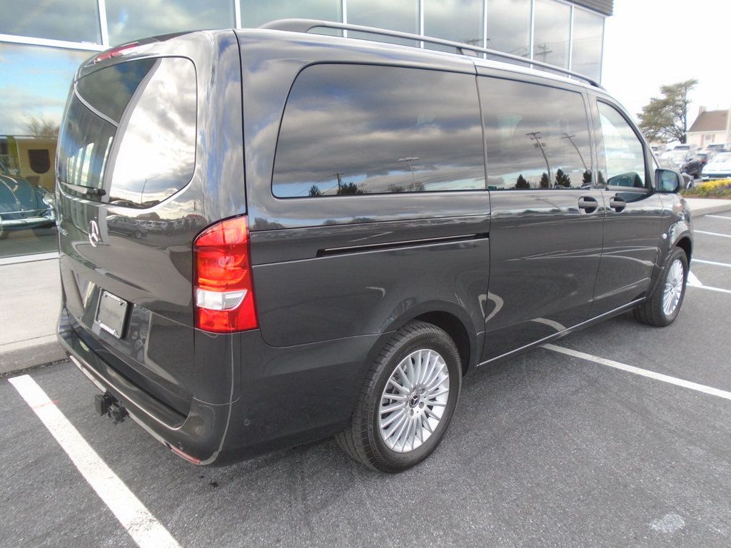 2023 Mercedes-Benz Metris Passenger Van Metris Passenger Van Standard Roof 126" Wheelbase - 22947463 - 3