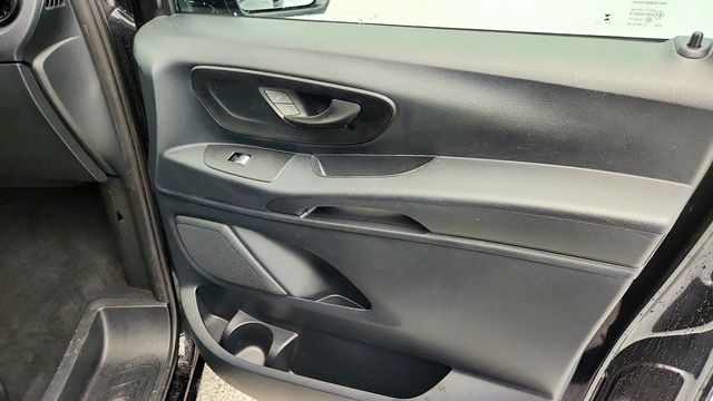 2023 Mercedes-Benz Metris Passenger Van Standard Roof 126'' Wheelbase w/ Premium Safety & Electric Door - 22966693 - 25