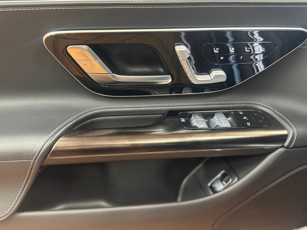 2023 Mercedes Benz SL AMG 43 photo 18