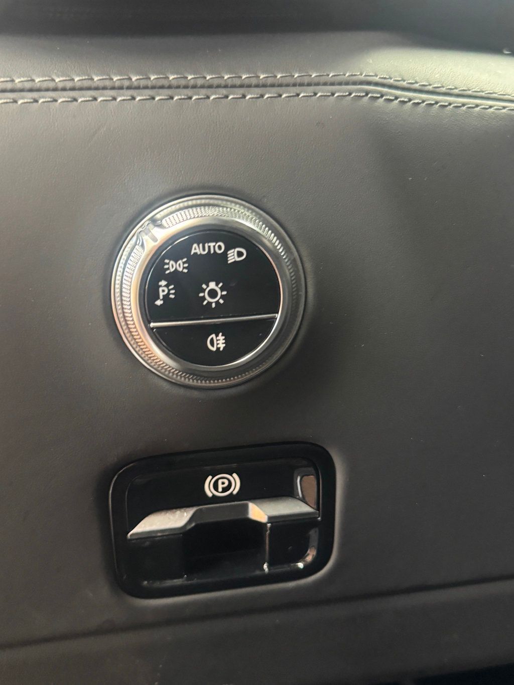 2023 Mercedes-Benz SL AMG SL 43 Roadster - 22913672 - 21