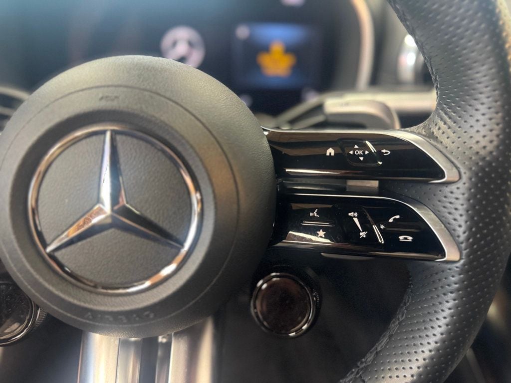 2023 Mercedes Benz SL AMG 43 photo 22