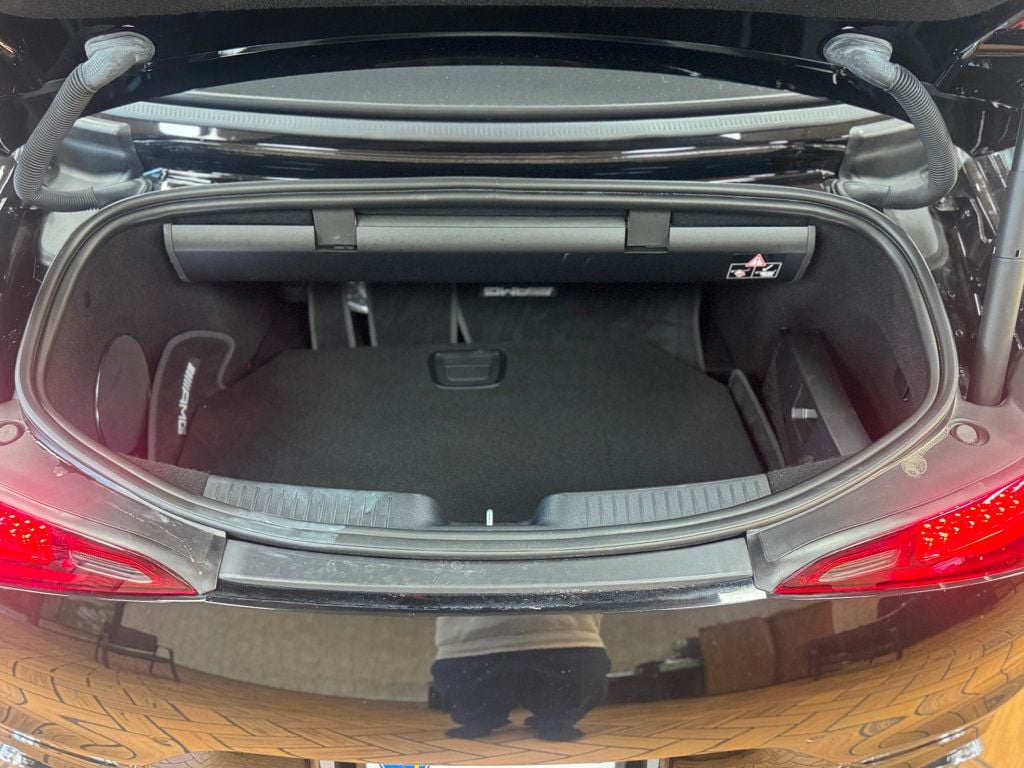 2023 Mercedes Benz SL AMG 43 photo 33