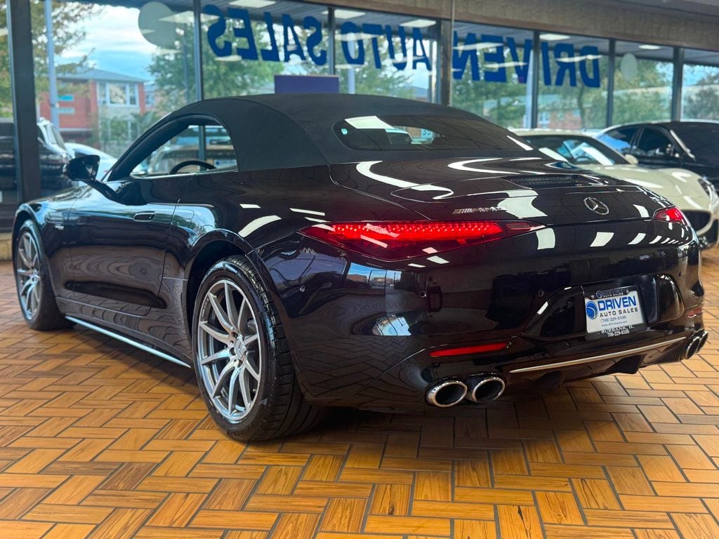 2023 Mercedes Benz SL AMG 43 photo 9