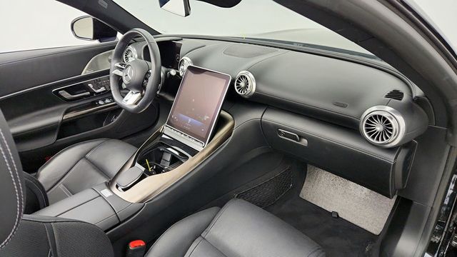 2023 Mercedes-Benz SL AMG SL 43 Roadster with Driver Assistance Package & Dark Chrome - 22946020 - 24