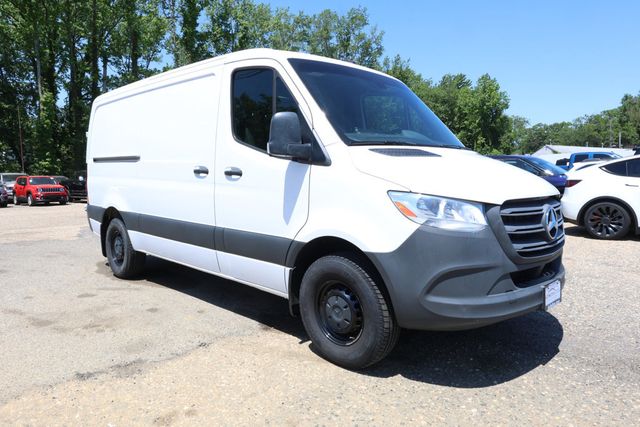 2023 Mercedes-Benz Sprinter Cargo Van 1500 Standard Roof I4 Gas 144'' RWD w/ Driver Convenience Pkg - 23029926 - 6