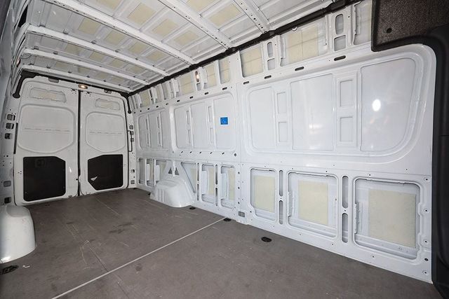 2023 MERCEDES-BENZ Sprinter Cargo Van 2500 - 22992657 - 10