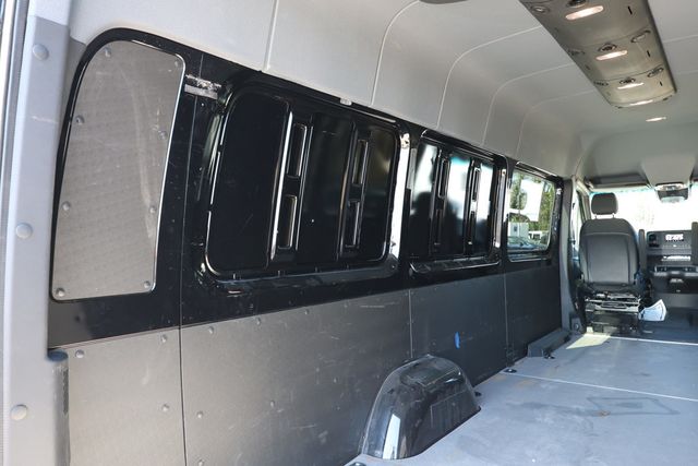 2023 Mercedes-Benz Sprinter Cargo Van 2500 High Roof I4 Diesel 170" Extended RWD - 23010134 - 19