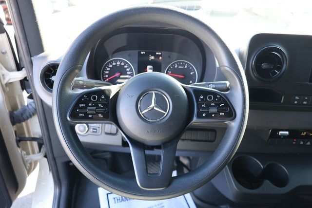 2023 Mercedes-Benz Sprinter Cargo Van 2500 High Roof I4 Diesel HO 170'' RWD w/ Premium Pkg - 23082484 - 11