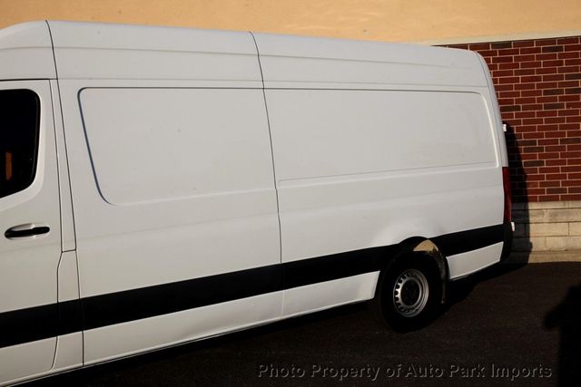 2023 Mercedes-Benz Sprinter Cargo Van 2500 High Roof I4 Gas 170" RWD - 22886677 - 4