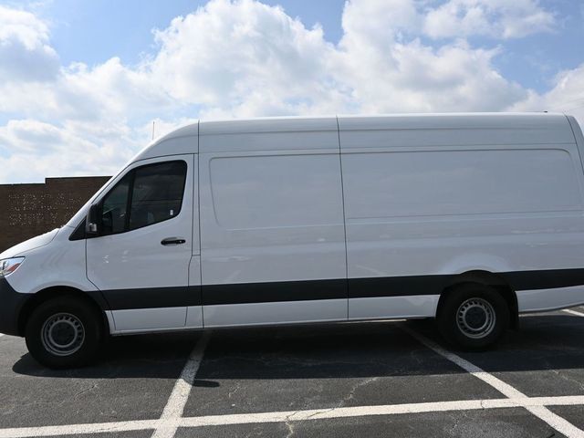 2023 Mercedes-Benz Sprinter Cargo Van 2500 High Roof I4 Gas 170" RWD - 22991635 - 2
