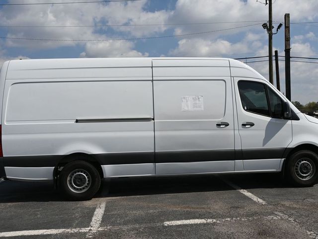 2023 Mercedes-Benz Sprinter Cargo Van 2500 High Roof I4 Gas 170" RWD - 22991635 - 8