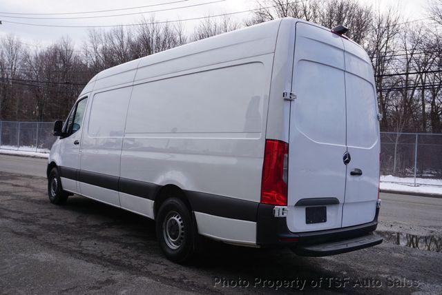 2023 Mercedes-Benz Sprinter Cargo Van 2500 High Roof I4 Gas 170" RWD - 22975934 - 4