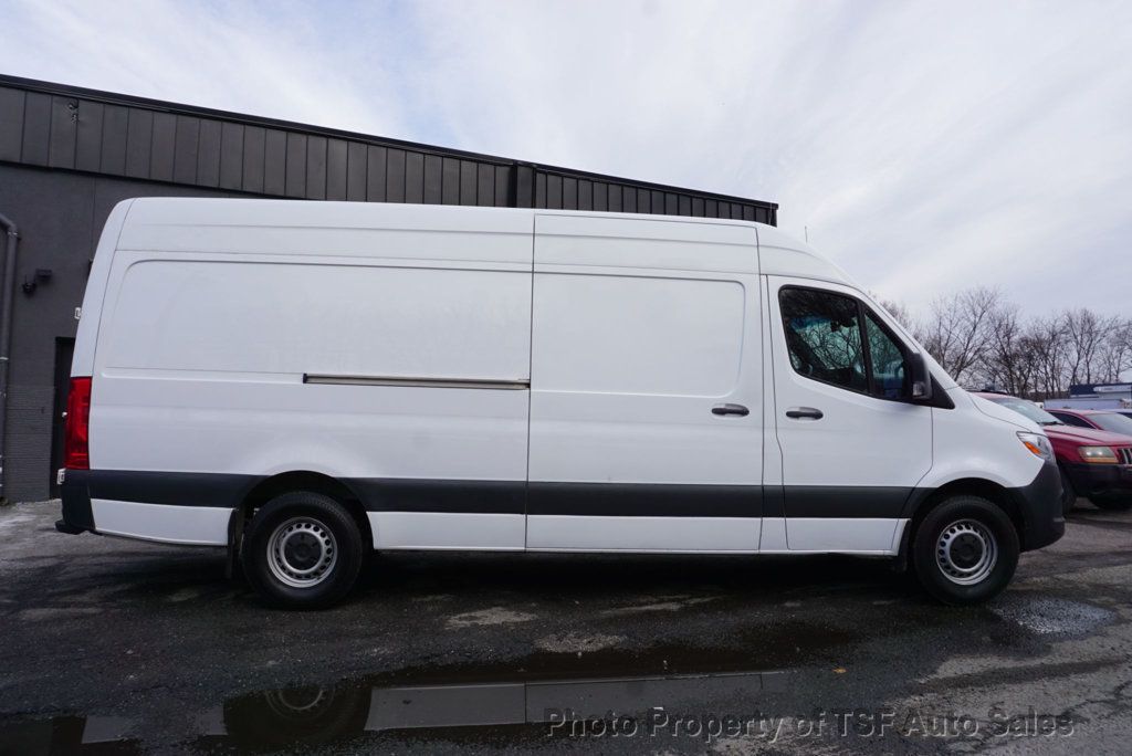 2023 Mercedes-Benz Sprinter Cargo Van 2500 High Roof I4 Gas 170" RWD - 22975934 - 7