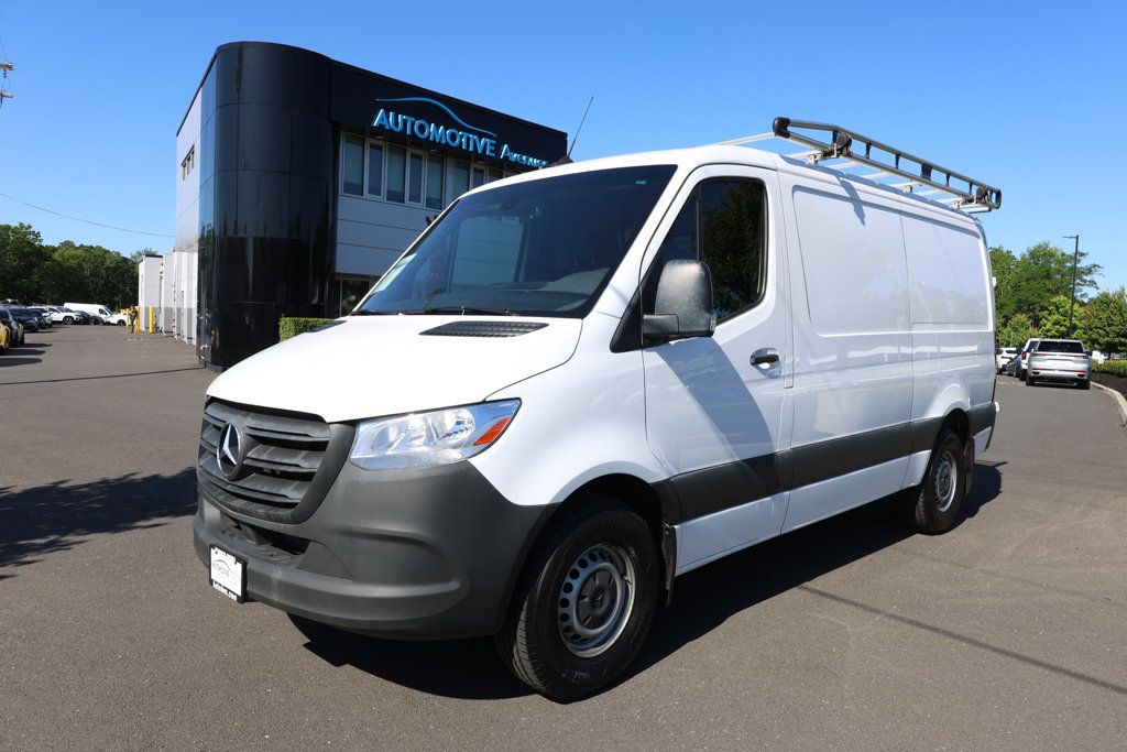 2023 Mercedes-Benz Sprinter Cargo Van 2500 Standard Roof I4 Diesel 144" RWD - 23033680 | Video 1