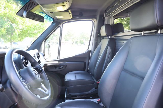 2023 Mercedes-Benz Sprinter Cargo Van 2500 Standard Roof I4 Diesel 144'' RWD w/ Roof Rack & Shelving - 23033680 - 18