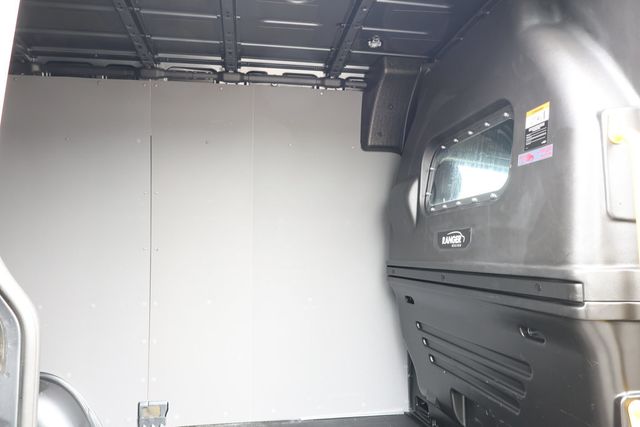2023 Mercedes-Benz Sprinter Cargo Van 2500 Standard Roof I4 Diesel HO 144" 4WD - 23019550 - 24