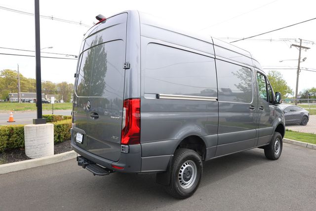 2023 Mercedes-Benz Sprinter Cargo Van 2500 Standard Roof I4 Diesel HO 144" 4WD - 23019550 - 4