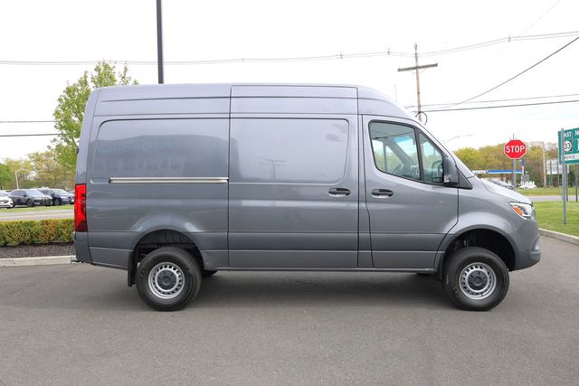 2023 Mercedes-Benz Sprinter Cargo Van 2500 Standard Roof I4 Diesel HO 144" 4WD - 23019550 - 5