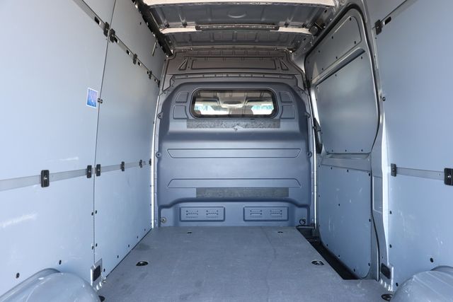 2023 Mercedes-Benz Sprinter Cargo Van 2500 Standard Roof I4 Diesel HO 144" RWD - 22947915 - 19