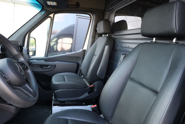 2023 Mercedes-Benz Sprinter Cargo Van 2500 Standard Roof I4 Diesel HO 144" RWD - 23033884 - 18