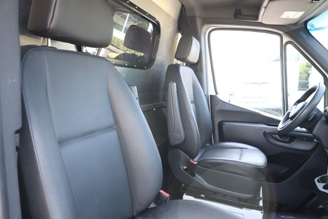 2023 Mercedes-Benz Sprinter Cargo Van 2500 Standard Roof I4 Diesel HO 144" RWD - 23041947 - 24