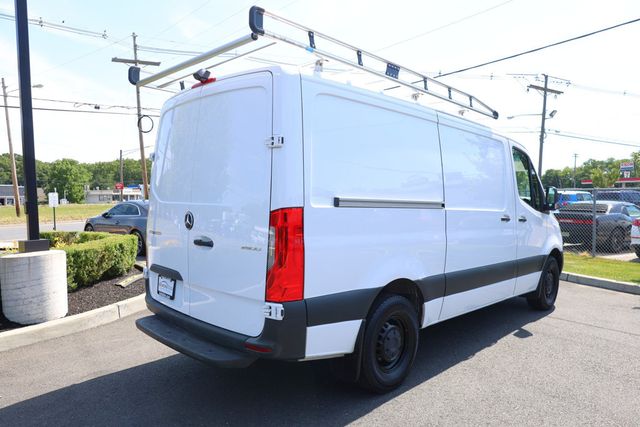2023 Mercedes-Benz Sprinter Cargo Van 2500 Standard Roof I4 Diesel HO 144" RWD - 23041947 - 4