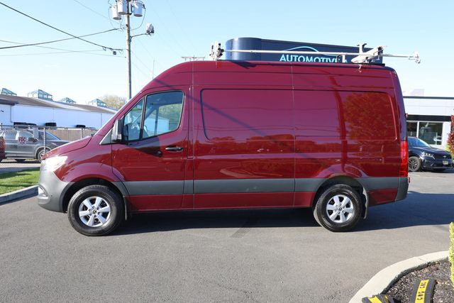 2023 Mercedes-Benz Sprinter Crew Van 2500 Standard Roof I4 Gas 144" RWD - 23022434 - 1