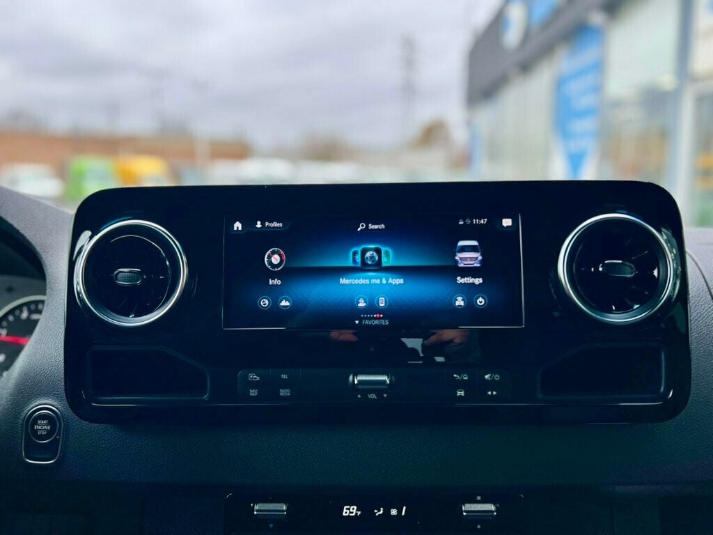 2023 Mercedes-Benz Sprinter Passenger Van 2500 - 22936371 - 23